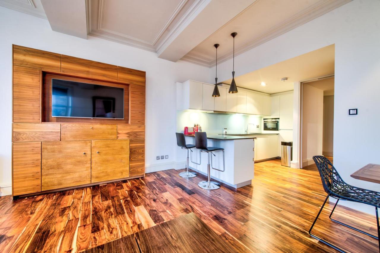 Sumptuous 2Br Apt Next To Edinburgh Castle! Exterior foto