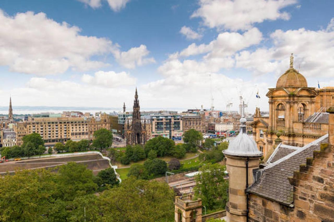 Sumptuous 2Br Apt Next To Edinburgh Castle! Exterior foto