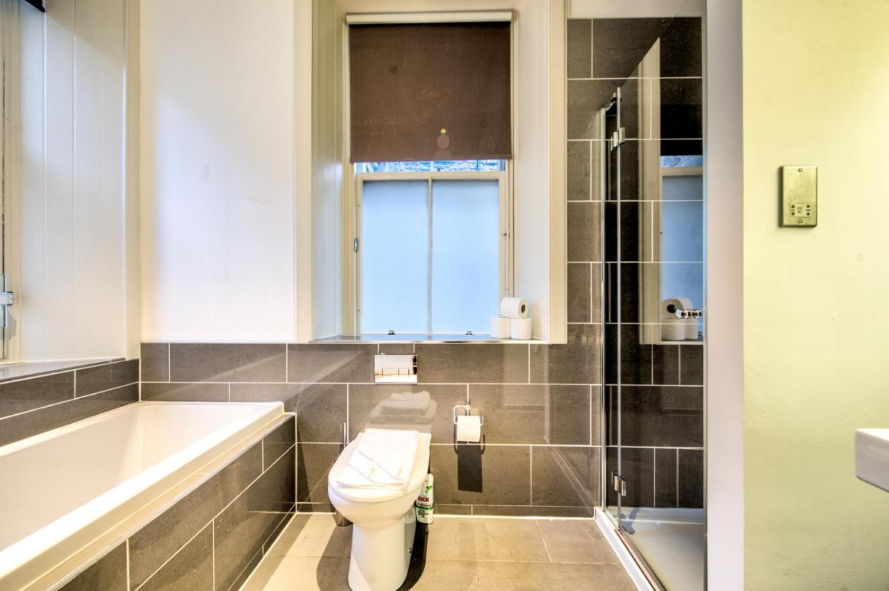 Sumptuous 2Br Apt Next To Edinburgh Castle! Exterior foto
